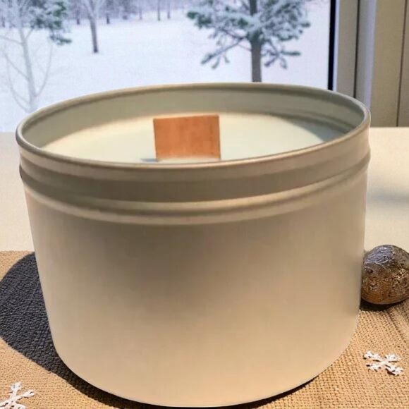 Ginger’s Homemade Soy Candle “Sweater Weather” Fragrance 8 0z - Picture 2 of 5